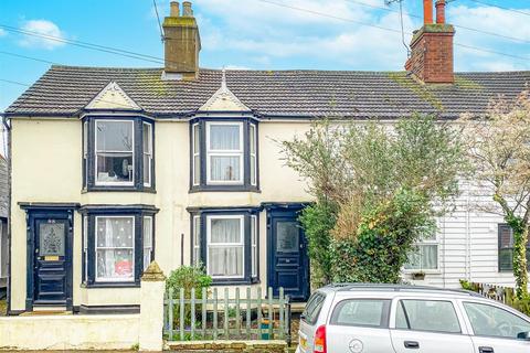 2 bedroom terraced house for sale, Station Road, Burnham-On-Crouch