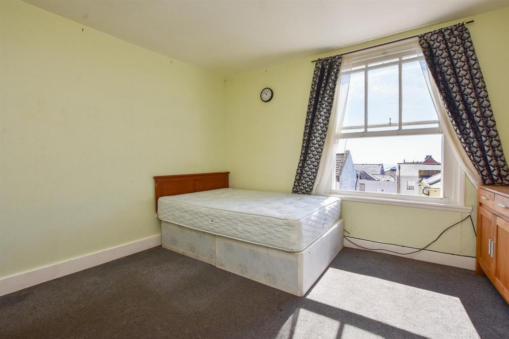 Alfred Street, St. LeonardsOnSea 2 bed flat £225,000