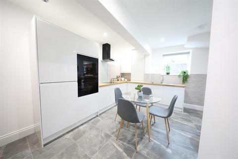 2 bedroom apartment for sale, George Street, Hull