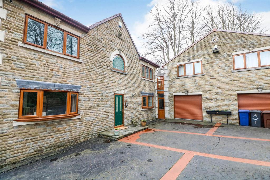 Hall Balk Lane, Barnsley 4 bed detached house for sale £600,000