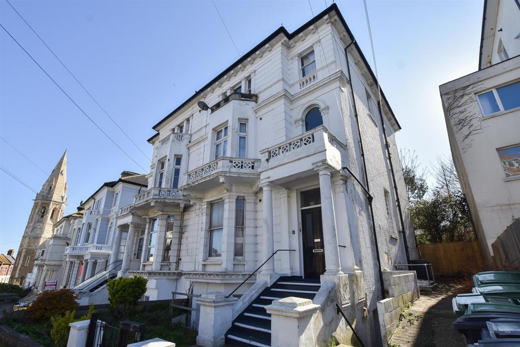 Pevensey Road, St. LeonardsOnSea Studio for sale £90,000