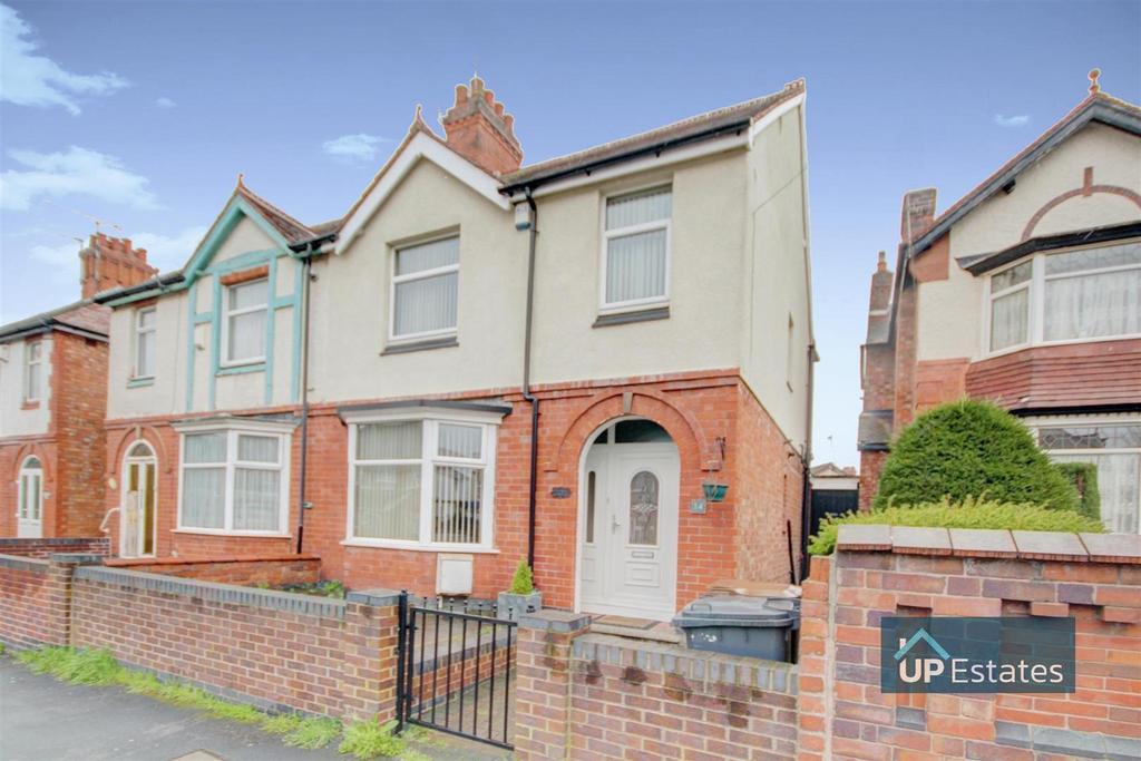 Richmond Road, Nuneaton 3 bed semidetached house for sale £200,000