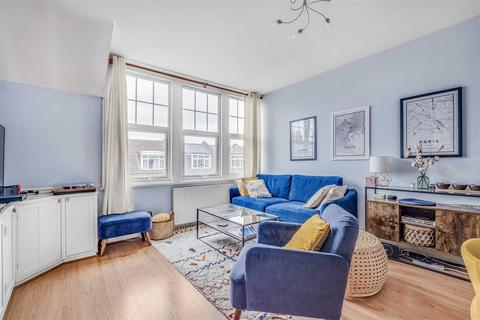 2 bedroom flat to rent, Upper Richmond Road West, East Sheen, SW14