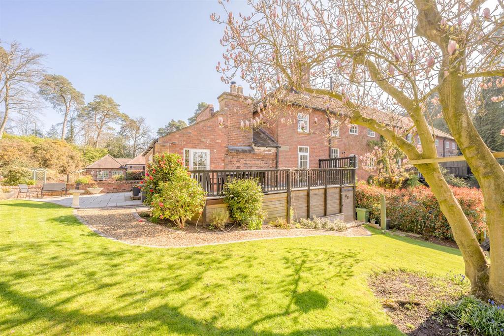 Stanmore Mews, Stourbridge Road, Bridgnorth, WV15 6DS 2 bed house for