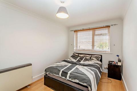 11 Coppice Gate, Harrogate, HG1 2DR