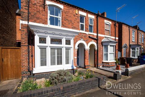 24 Alexandra Road, Burton-on-trent, DE15 0JD
