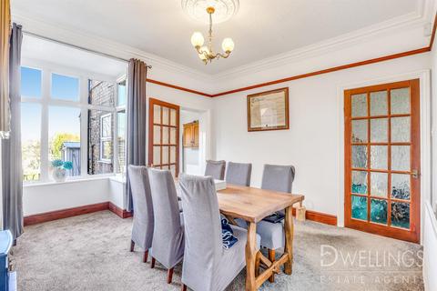 24 Alexandra Road, Burton-on-trent, DE15 0JD