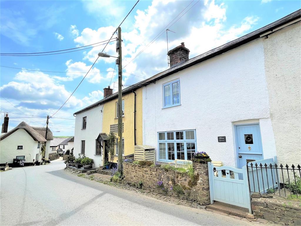 Nympton, South Motlon, North Devon 2 bed terraced house for
