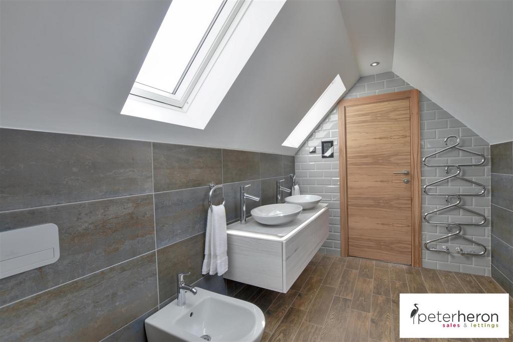 En-Suite Shower Room