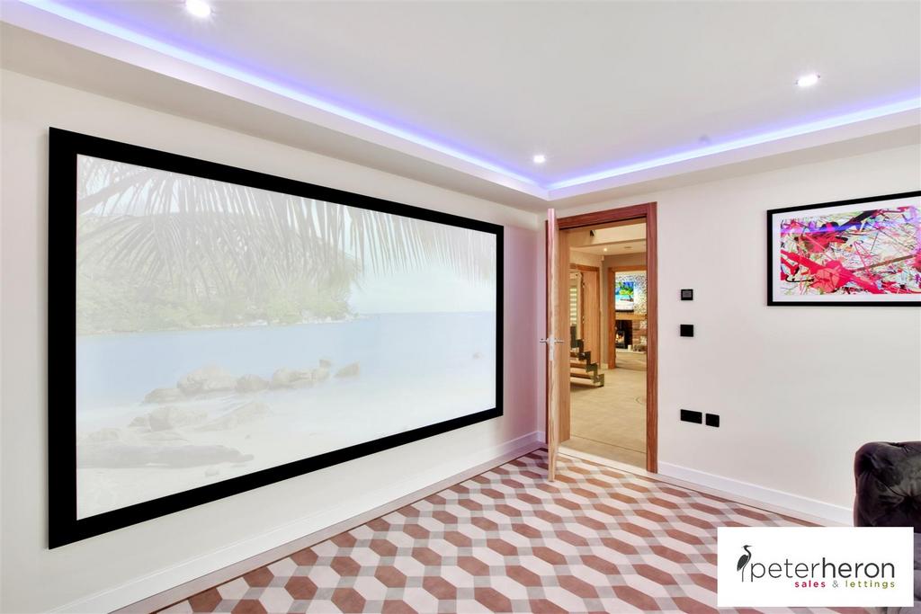 Home Cinema