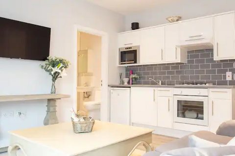 2 bedroom serviced apartment to rent, Albany Road, Stratford-upon-Avon CV37