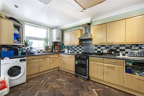 7 bedroom end of terrace house for sale, Beatty Road, London, N16