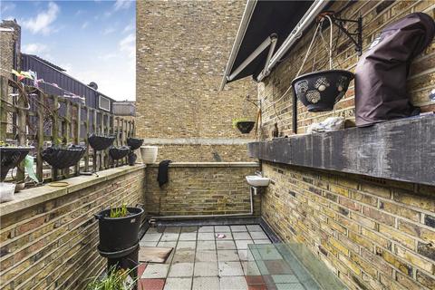 7 bedroom end of terrace house for sale, Beatty Road, London, N16