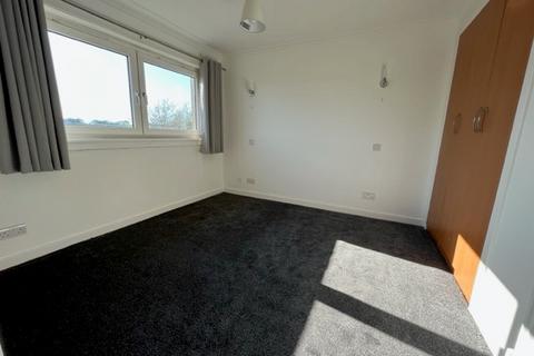 3 bedroom terraced house to rent, Viewmount Crescent, Strathaven, South Lanarkshire, ML10