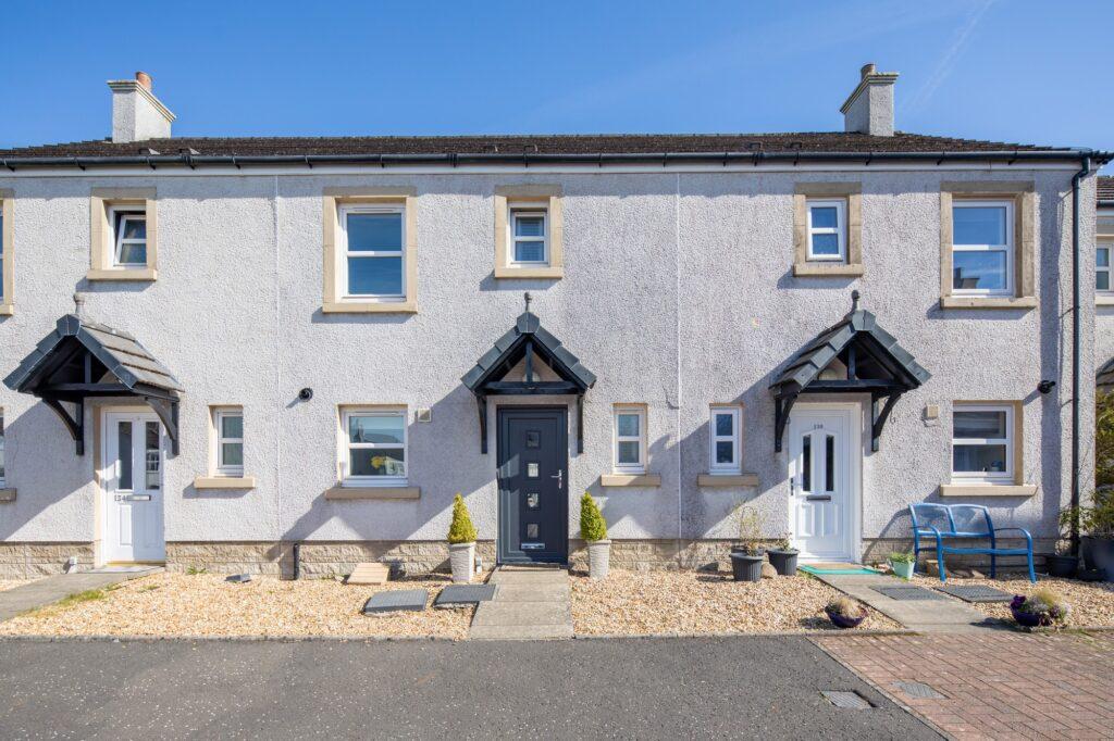 Mallots View, Newton Mearns 3 bed terraced house for sale £239,000