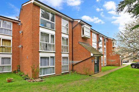 2 bedroom flat for sale, Trotwood, Chigwell, Essex