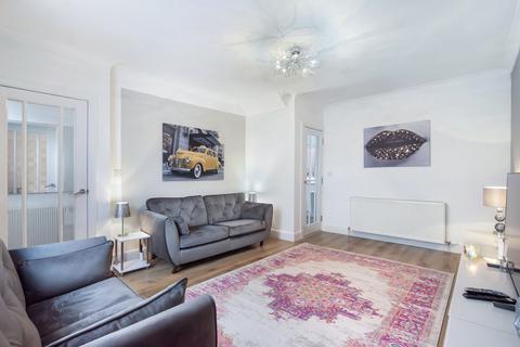 70 East High Street, Crieff, PH7 3HZ