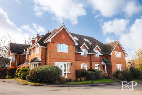 9 Abbey Place, Warfield, Bracknell, RG42 6AZ