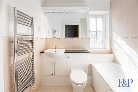 9 Abbey Place, Warfield, Bracknell, RG42 6AZ