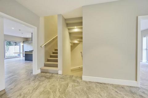 undefined, Winkfield Road, Ascot
