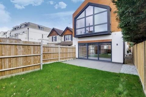 undefined, Winkfield Road, Ascot