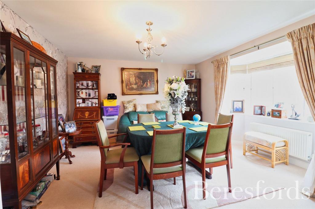 Canfield, Little Canfield, CM6 4 bed detached house for sale £