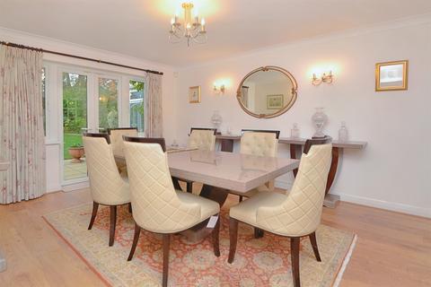 undefined, Verwood