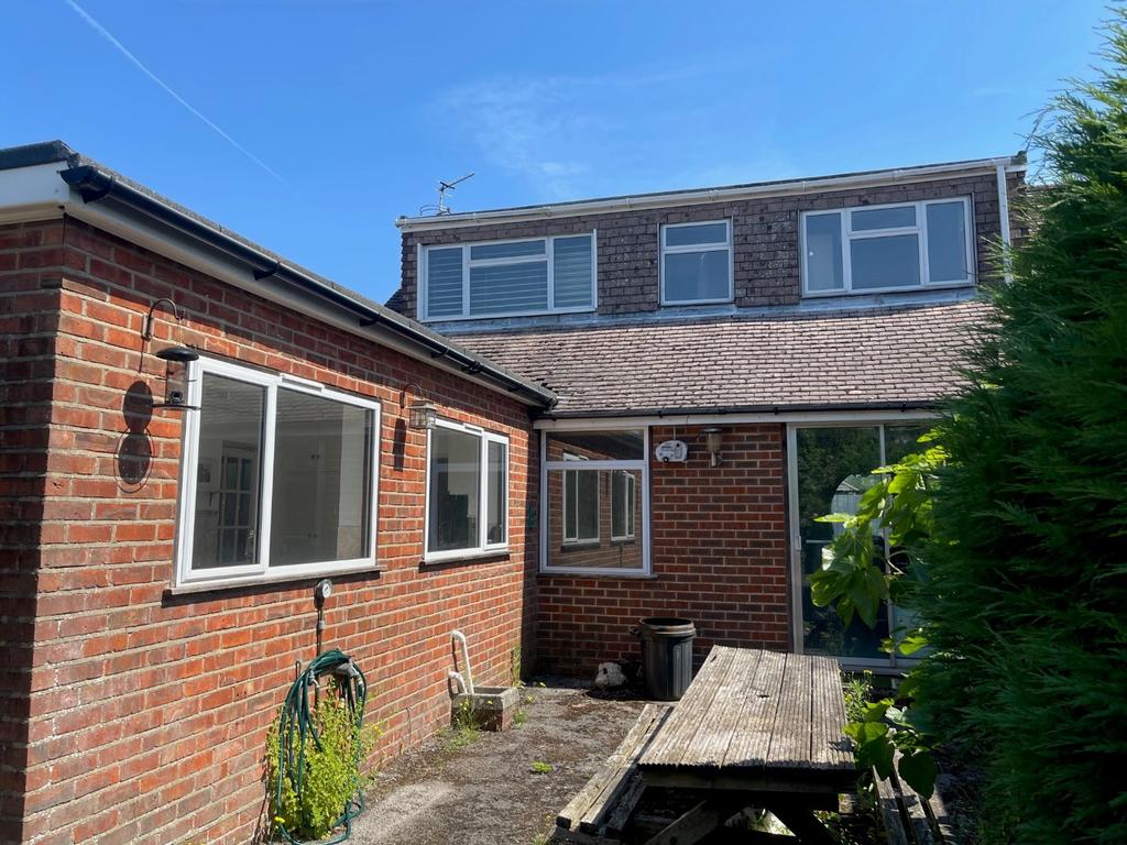 Thornbury Avenue, Blackfield, Southampton, Hampshire, SO45 4 bed semi