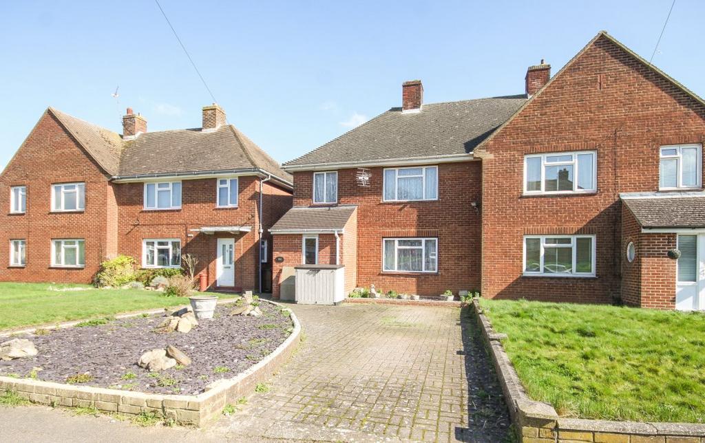 Manor Grove, Sittingbourne 4 bed semidetached house for sale £325,000