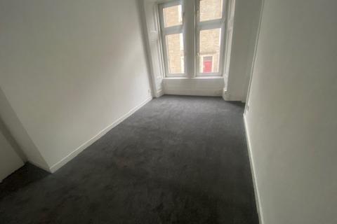 2 bedroom flat to rent, Morgan Street (SGL), Dundee, DD4