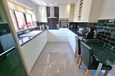 3 bedroom detached bungalow for sale - Whitethorn Drive, Brackla, Bridgend County. CF31 2PQ