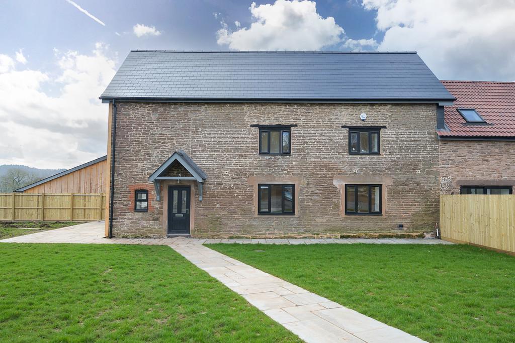 Whitchurch 5 bed farm house for sale £825,000