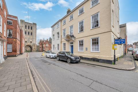 4 bedroom townhouse for sale, Churchgate Street, Bury St. Edmunds