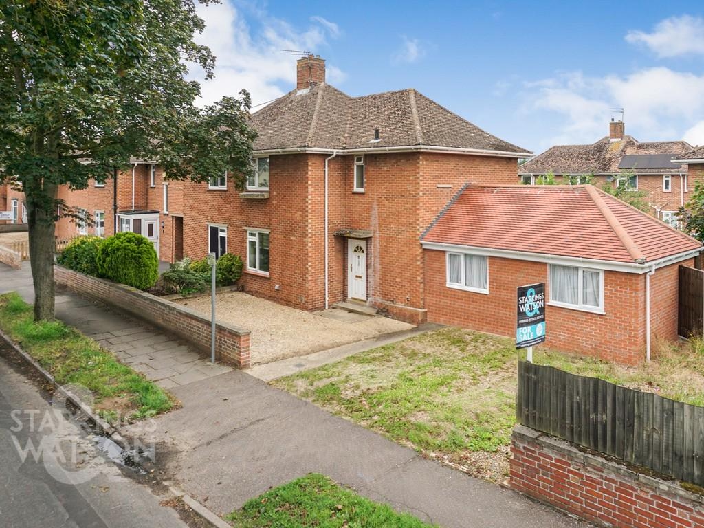 Cunningham Road, (Near UEA), Norwich 6 bed end of terrace house £375,000