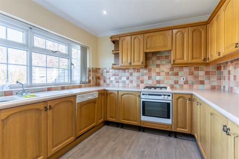 3 bedroom semi-detached house for sale - Bear Hill, Alvechurch, B48 7ND