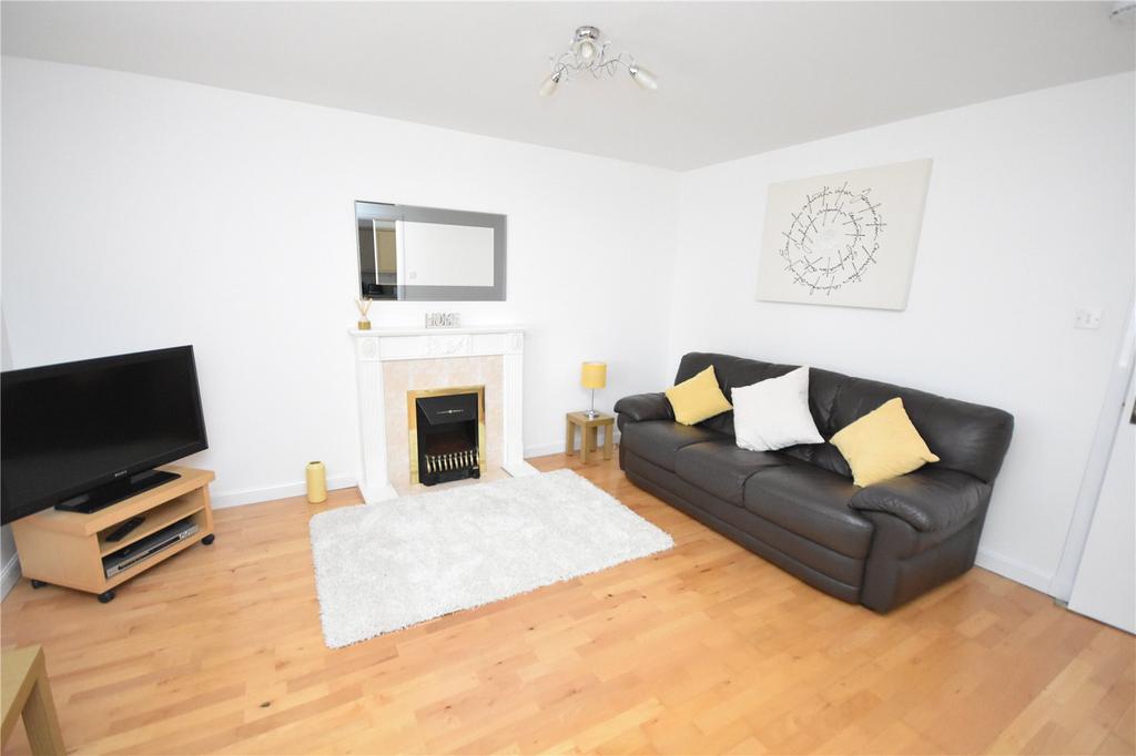 Fonthill Avenue, Princess Gate... 2 bed flat £690 pcm (£159 pw)