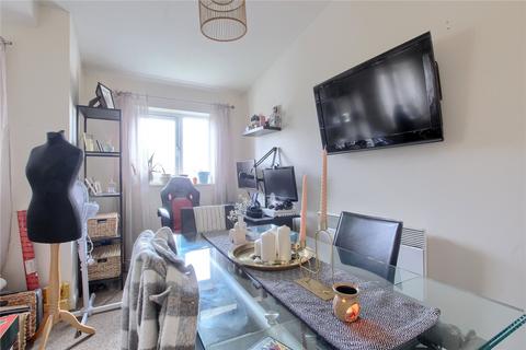 1 bedroom flat for sale, Albert Gate Apartments, Park Road South