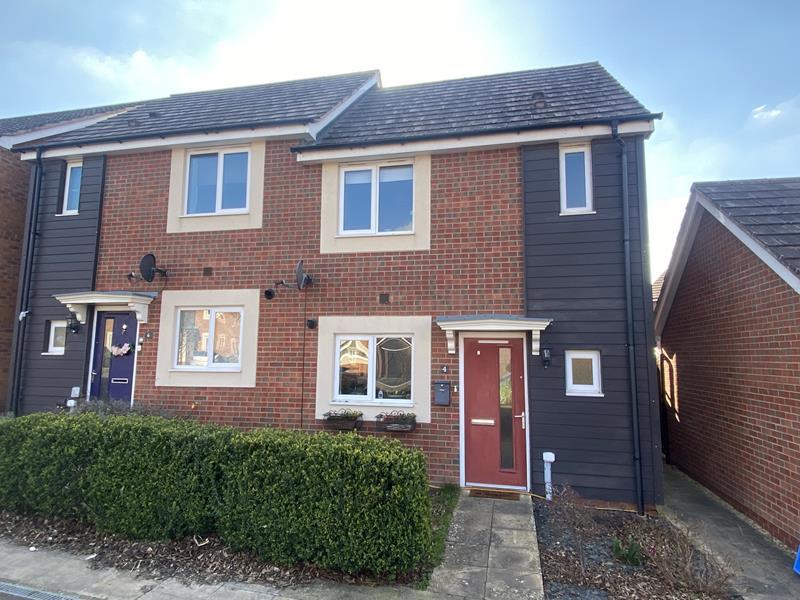 4 Bracken Way, Malvern... 2 bed semidetached house £227,000