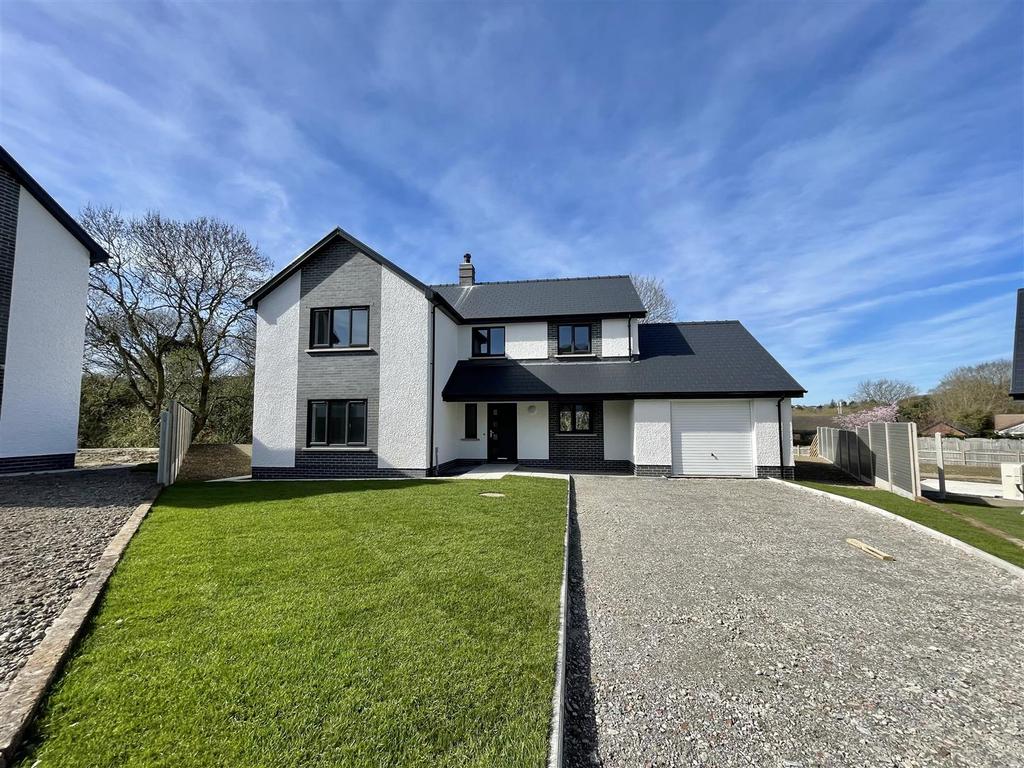 Clos Gosen, Rhydyfelin, Aberystwyth 4 bed detached house for sale £