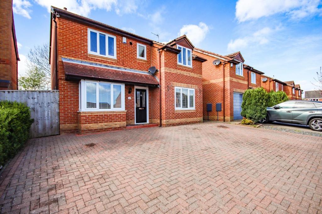 Harewood Crescent, Elm Tree, Stockton... 5 bed detached house £280,000
