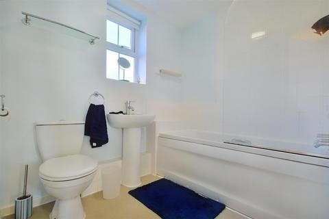 83 Cartwright Way, Beeston, Nottingham, NG9 1RL