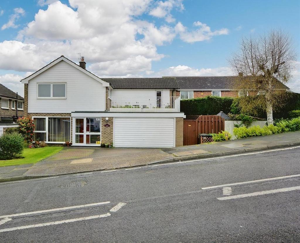 Hillside Road, Bramcote, Nottingham 4 bed detached house for sale £