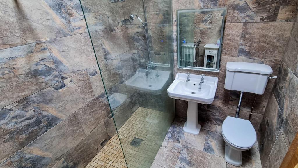 Cherry Tree Cottage 04.jpeg