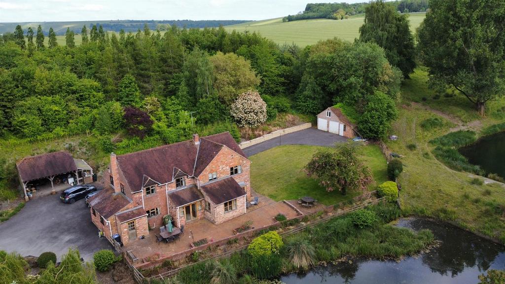 Little Cheverell, Devizes 5 bed detached house for sale £1,500,000