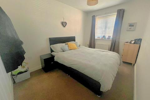 29 Deer Close, Grange Park, Northampton, NN4 5DN