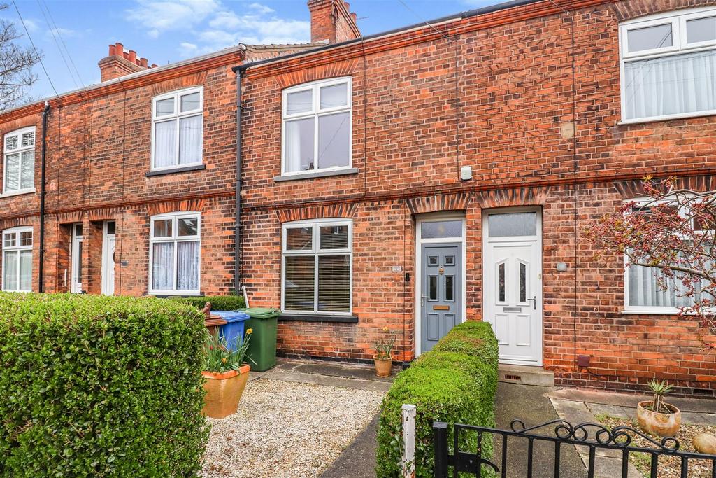 Brunswick Grove, Hessle 2 bed terraced house £175,000