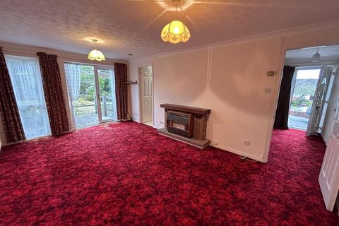 22 Burch Gardens, Dawlish, EX7 0RE