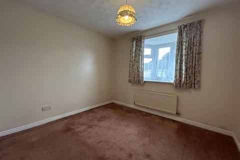 22 Burch Gardens, Dawlish, EX7 0RE