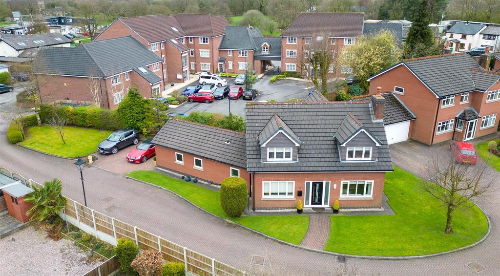 The Green, Greenmount, Bury 4 bed detached house £650,000