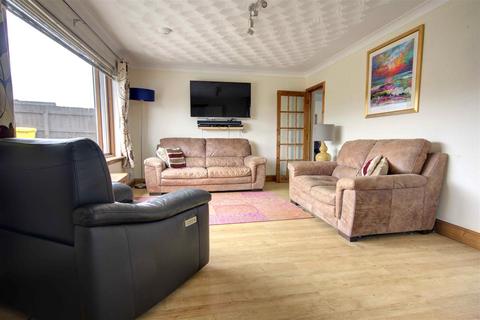 32 Duthac Wynd, Tain, IV19 1LP